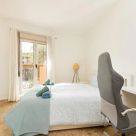 Jazmines - Spacious Four Bedroom In San Marbella