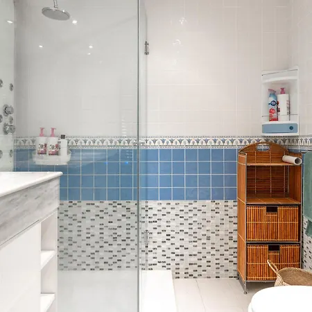 Spacious Four Bedroom In San Pedro Appartamento *